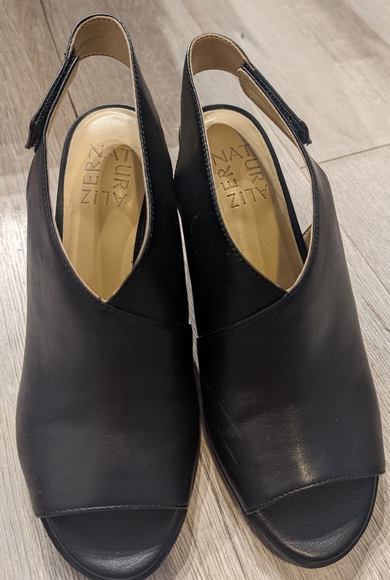 Naturalizer: Peep toe, Sling back heels - Picture 2 of 4
